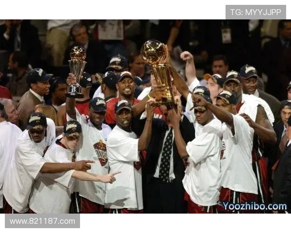06年NBA总决赛第五场热火逆转小牛韦德关键表现助球队取胜